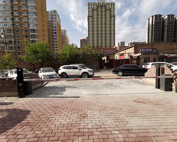 富力金禧城商鋪車(chē)牌識(shí)別案例